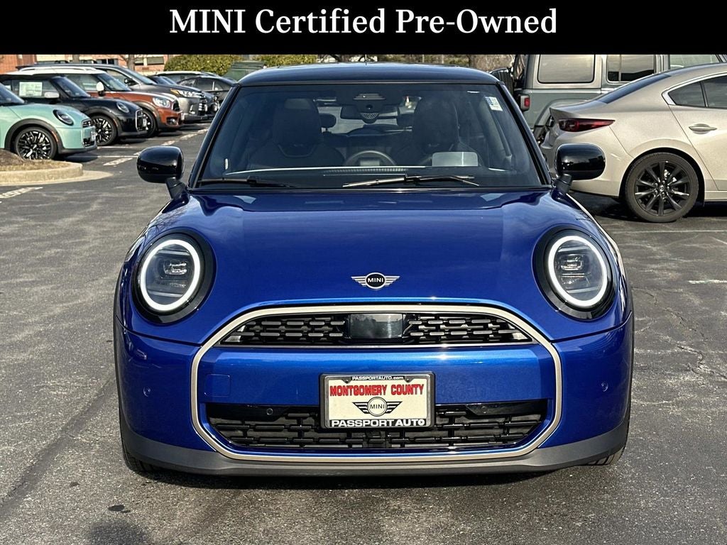 2025 MINI Cooper Signature Plus Hardtop 2 Door
