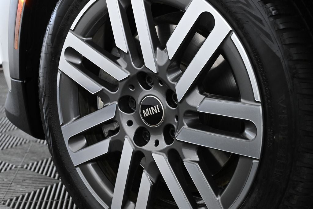 2025 MINI 2 Door Cooper Iconic