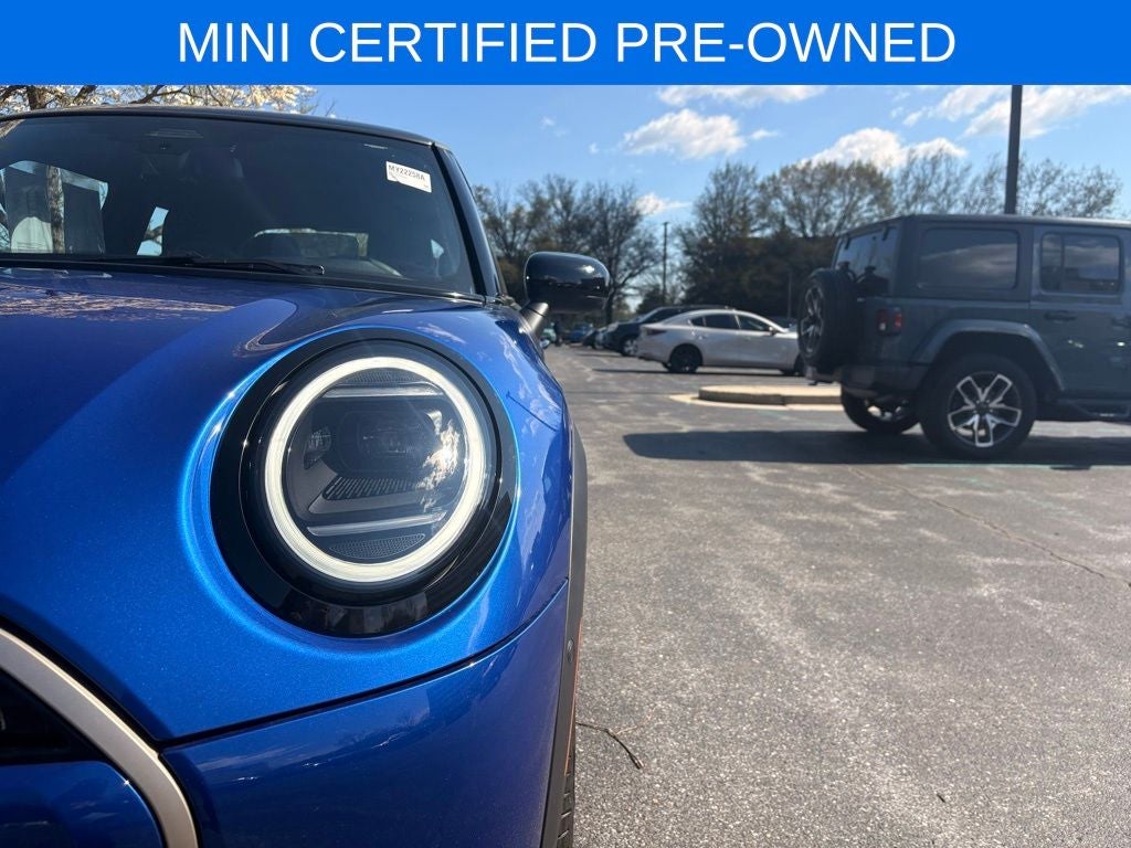 2025 MINI 2 Door Cooper S Iconic
