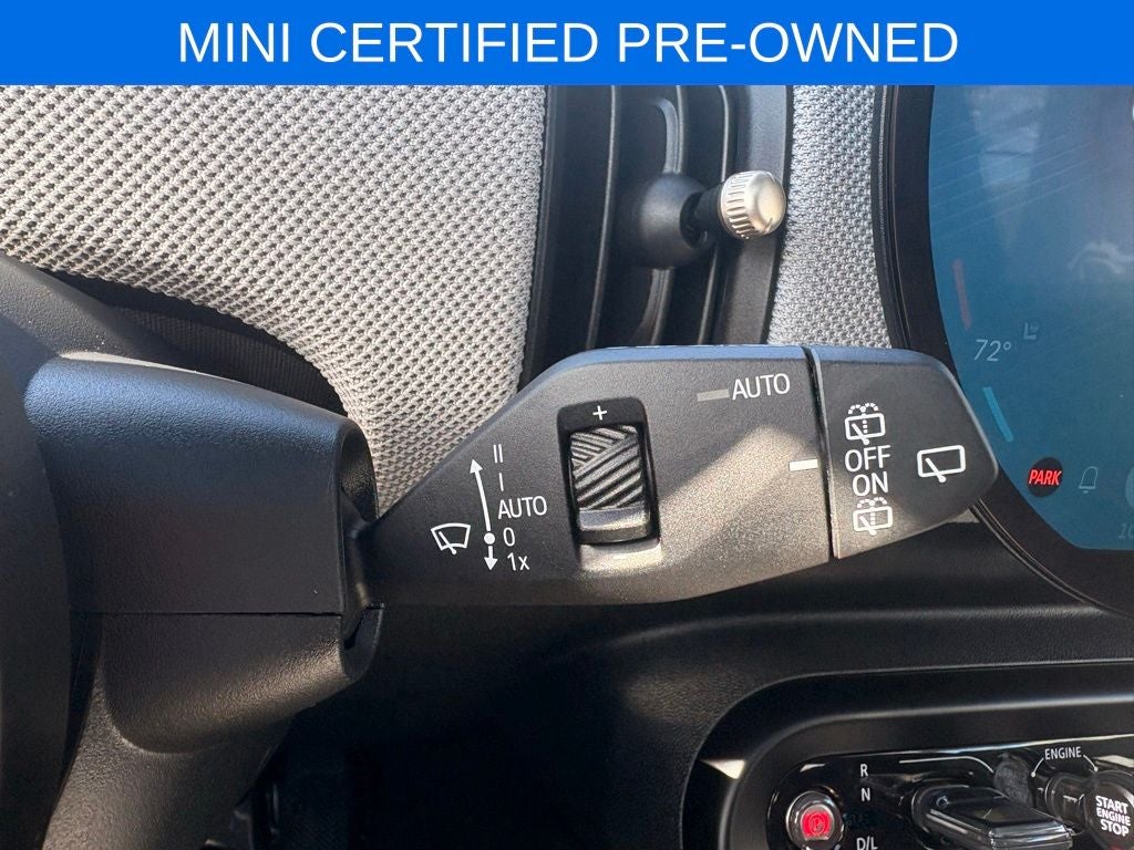 2025 MINI 2 Door Cooper S Iconic