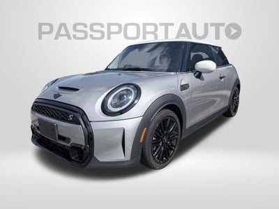 2024 MINI Cooper S Iconic MANUAL TRANSMISSION