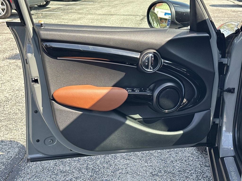 2022 MINI Cooper S Iconic Hardtop 4 Door
