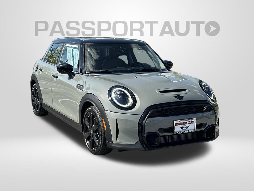2022 MINI Cooper S Iconic Hardtop 4 Door