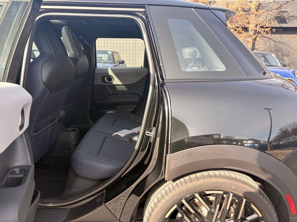 2025 MINI Cooper S Iconic Hardtop 4 Door