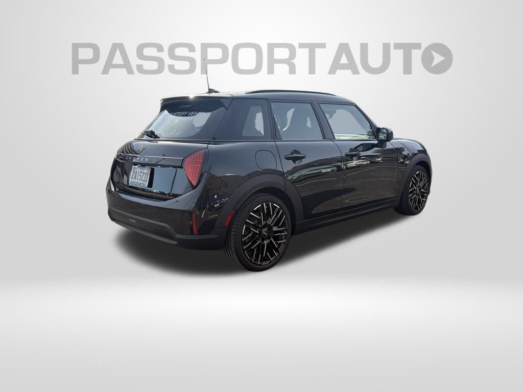 2025 MINI Cooper S Iconic Hardtop 4 Door
