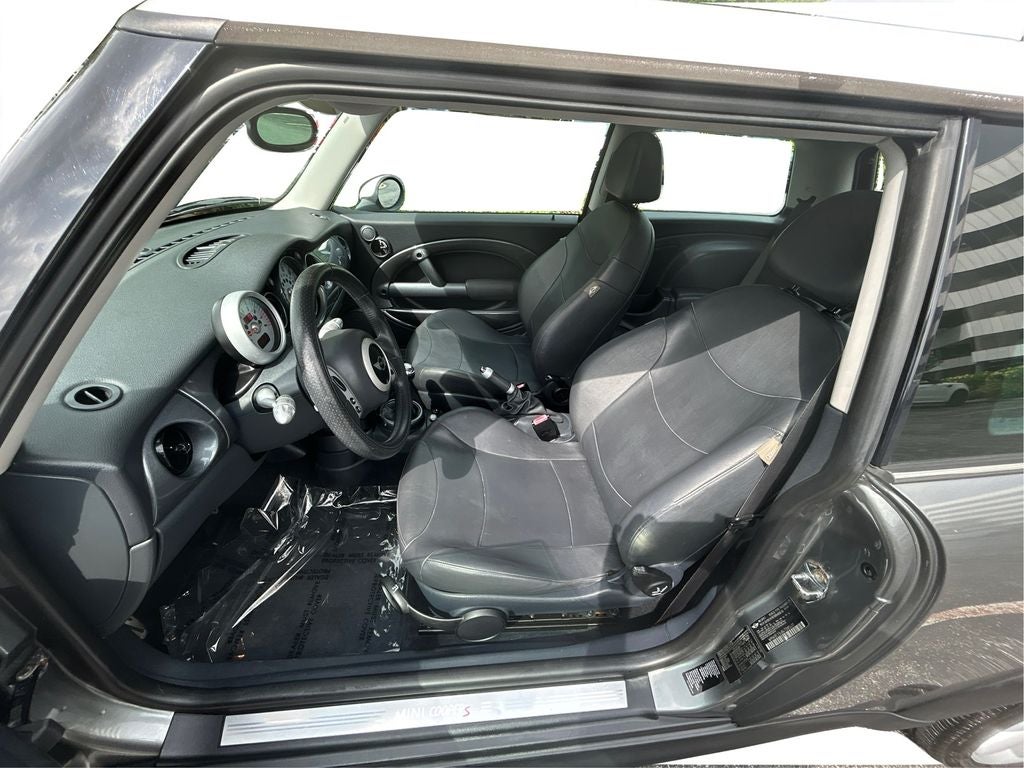 2004 MINI Cooper S 2 Door