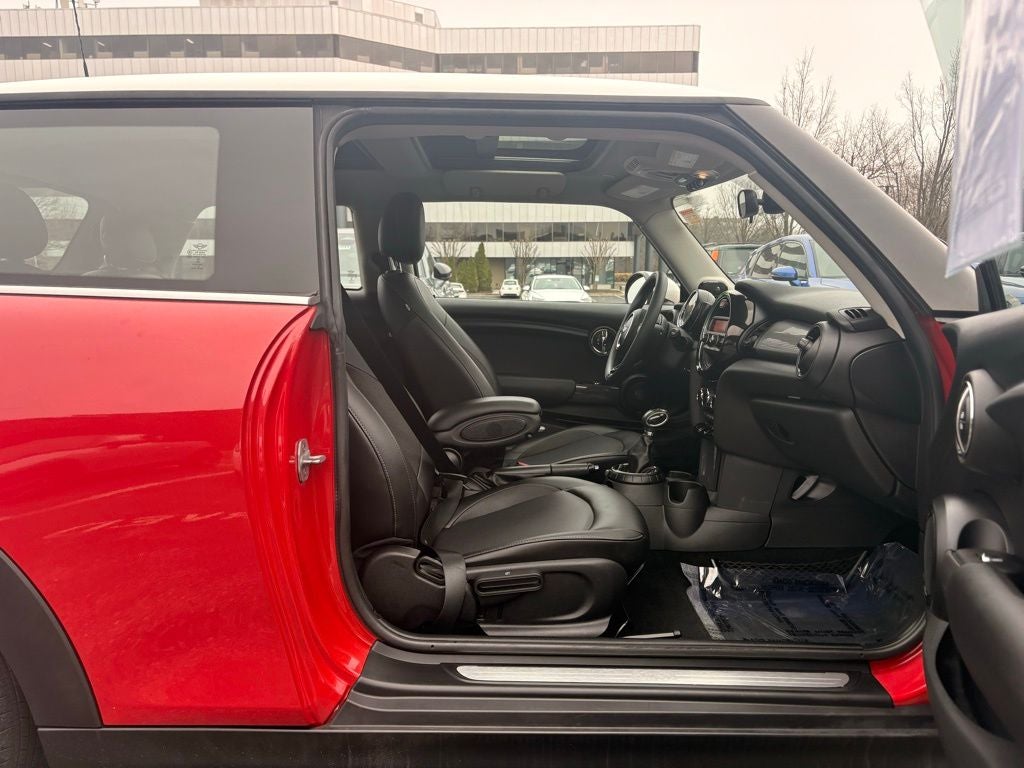 2015 MINI Cooper Base