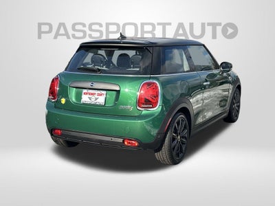 2021 MINI Cooper SE Electric Signature Plus Hardtop 2 Door