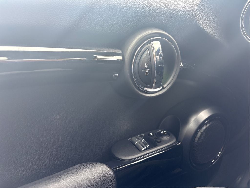 2020 MINI Cooper SE Electric Iconic