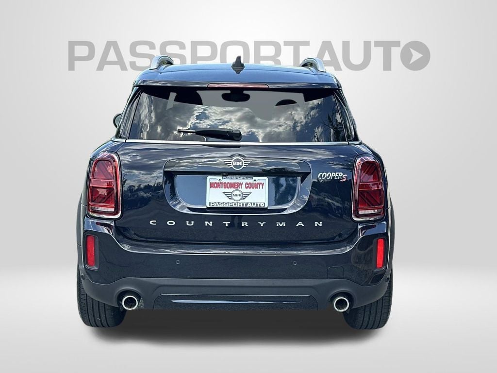 2024 MINI Cooper S Countryman Iconic