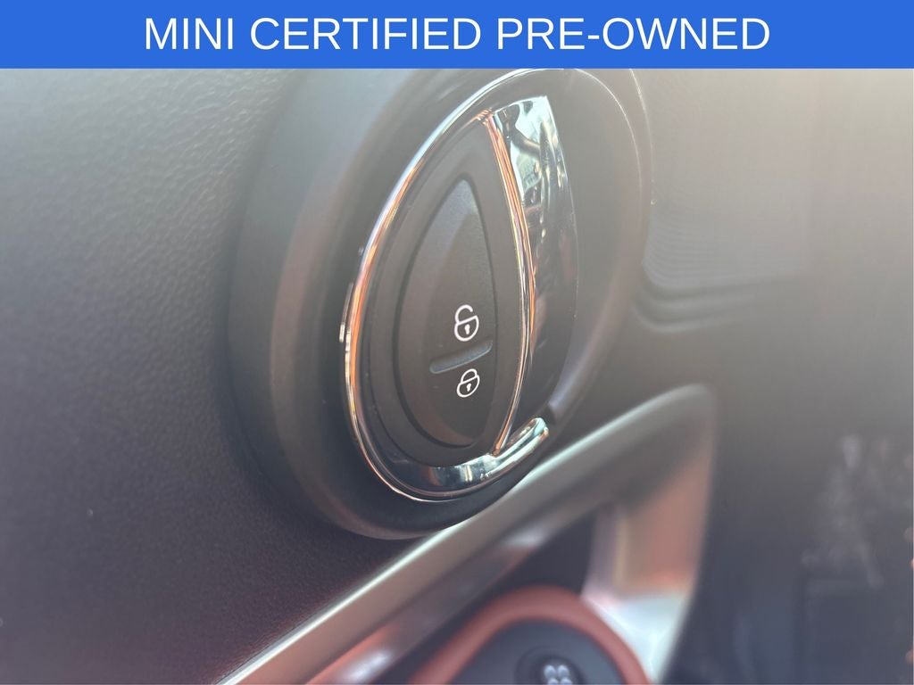 2024 MINI Cooper S Countryman Iconic