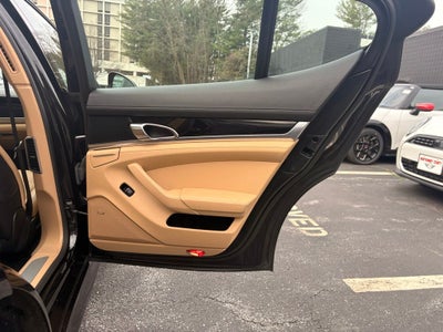 2013 Porsche Panamera Platinum Edition