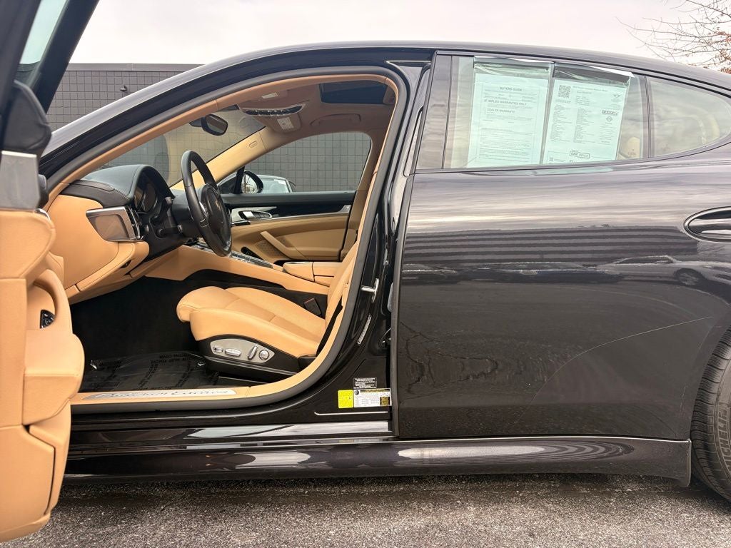 2013 Porsche Panamera Platinum Edition