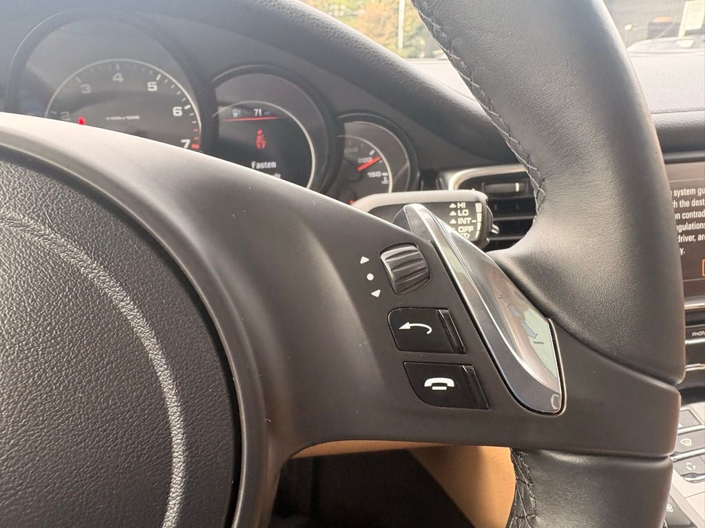 2013 Porsche Panamera Platinum Edition
