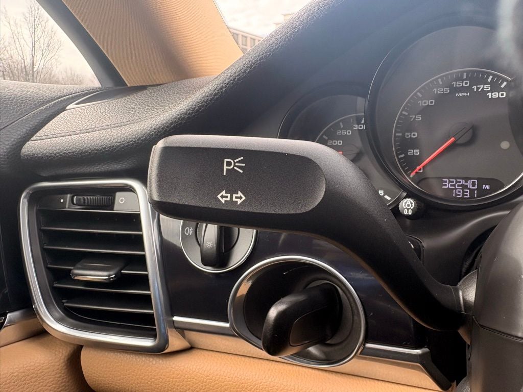 2013 Porsche Panamera Platinum Edition