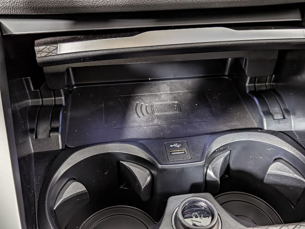 2025 BMW 2 Series 230i xDrive