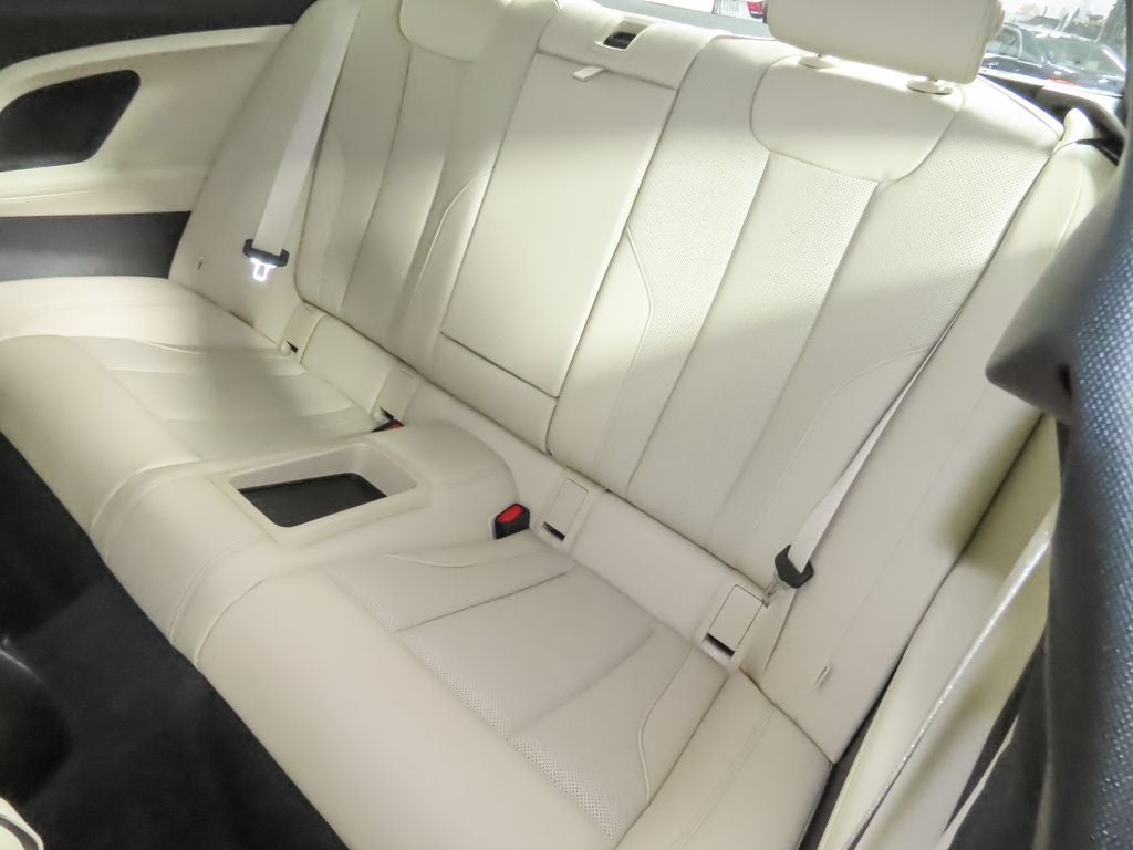 2025 BMW 2 Series 230i xDrive
