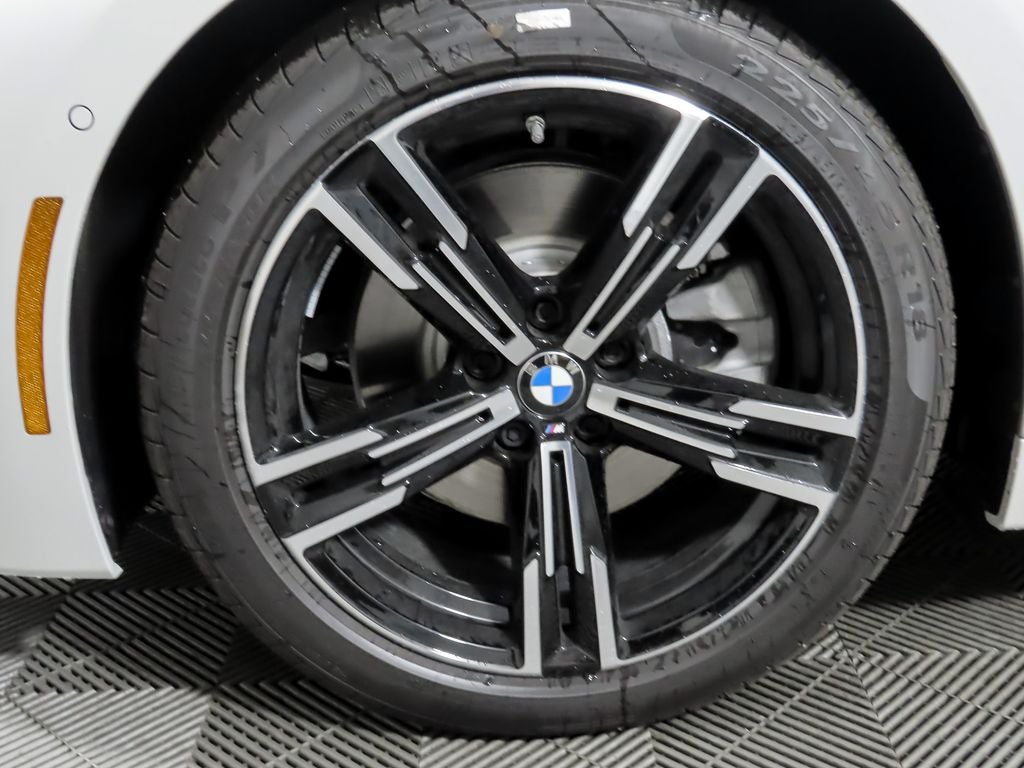 2025 BMW 2 Series 230i xDrive