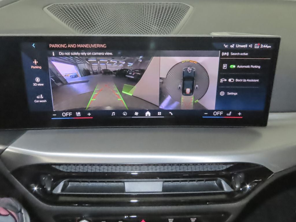 2025 BMW 2 Series 230i xDrive