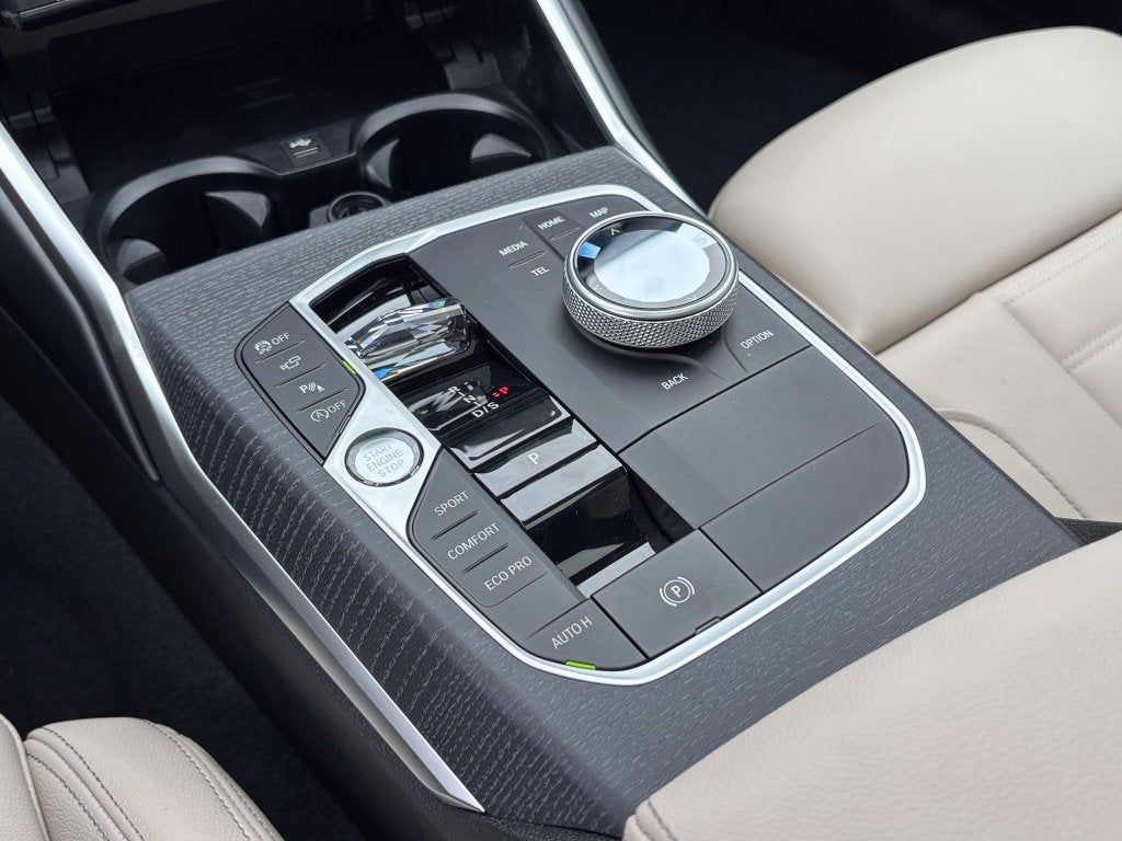 2026 BMW 3 Series 330i xDrive
