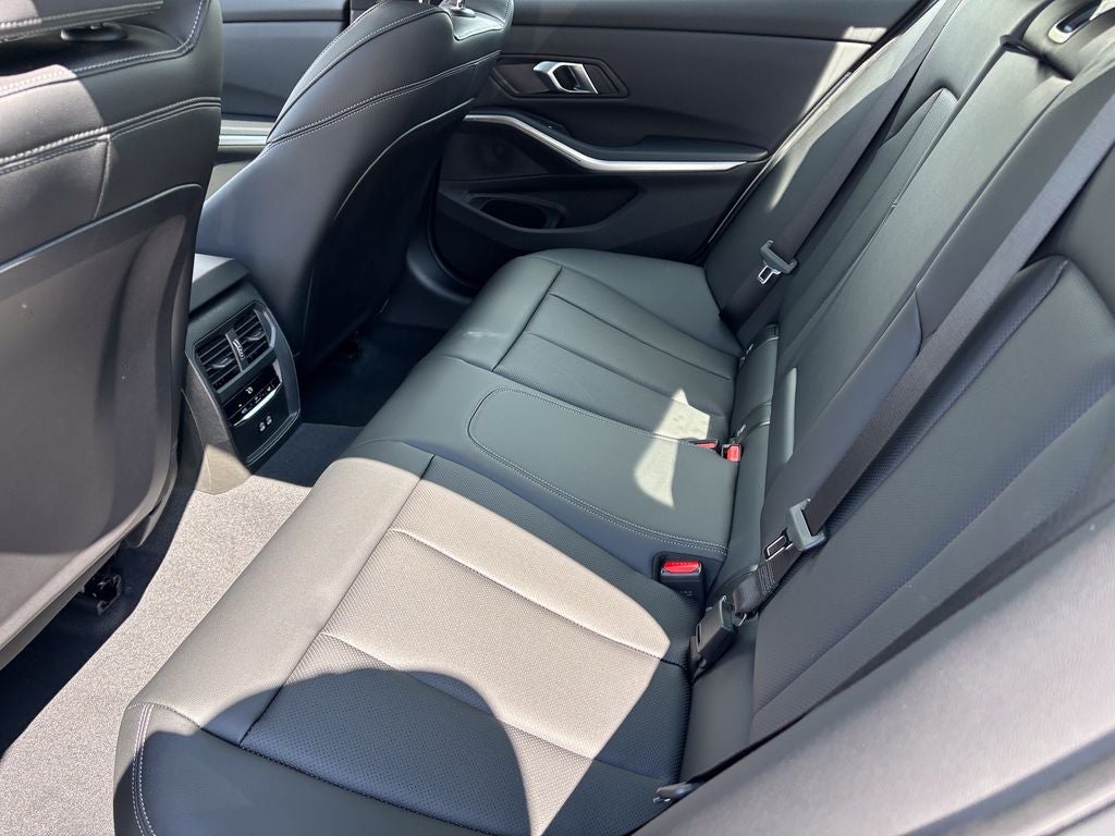2026 BMW 3 Series 330i xDrive