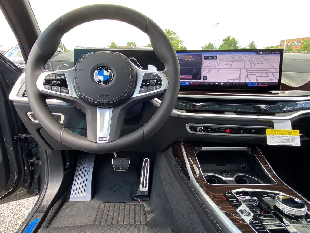 2027 BMW X7 xDrive40i