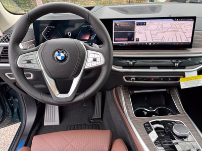 2027 BMW X7 xDrive40i