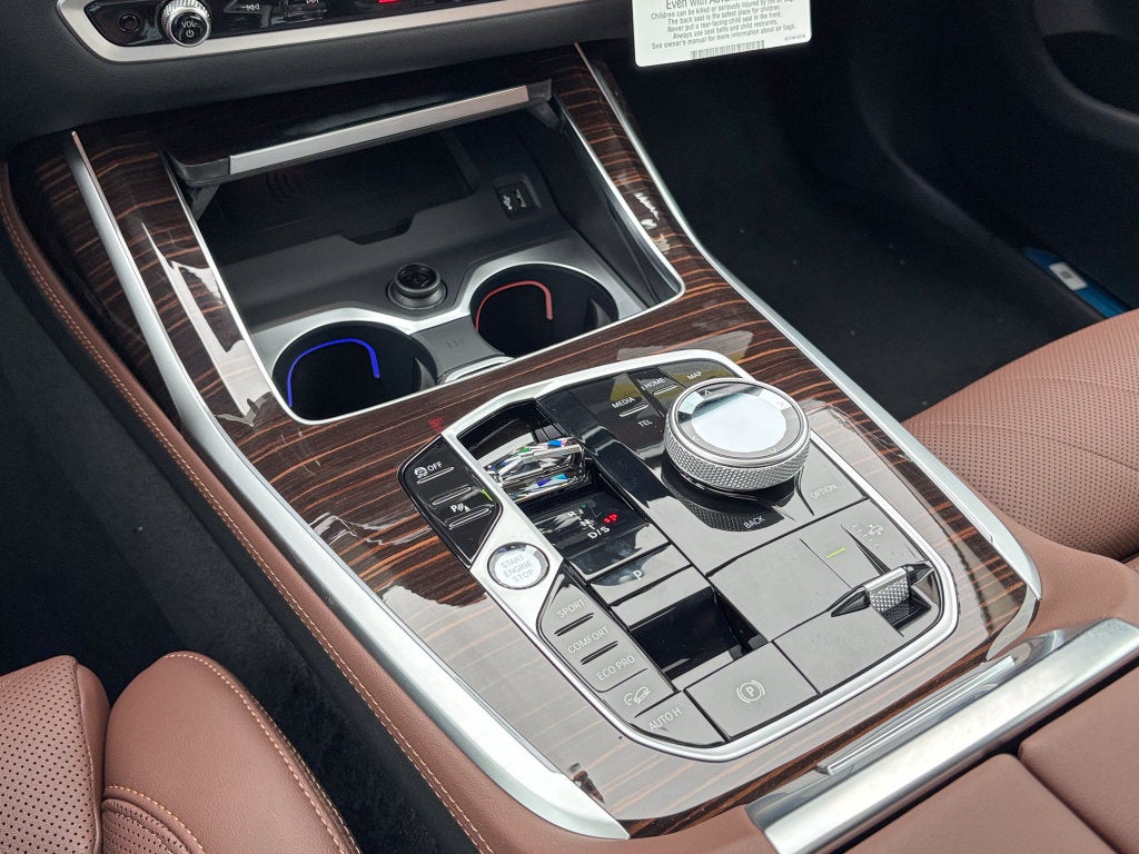 2027 BMW X7 xDrive40i