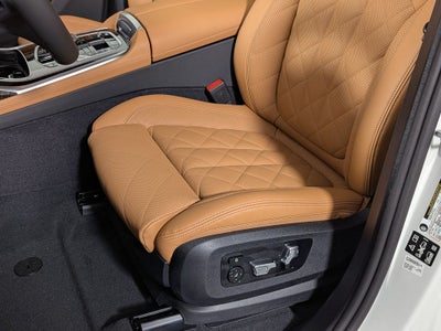 2027 BMW X7 xDrive40i