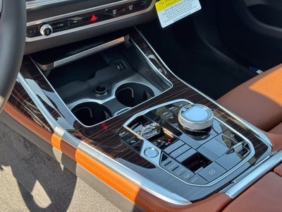 2027 BMW X7 xDrive40i
