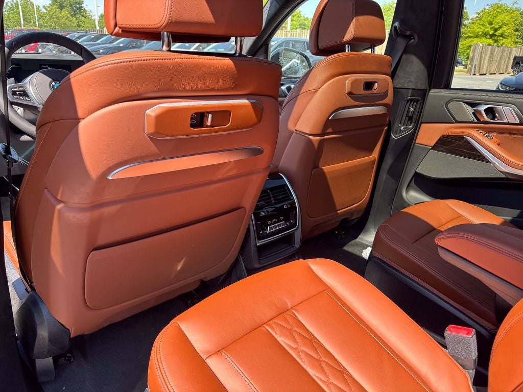 2027 BMW X7 xDrive40i