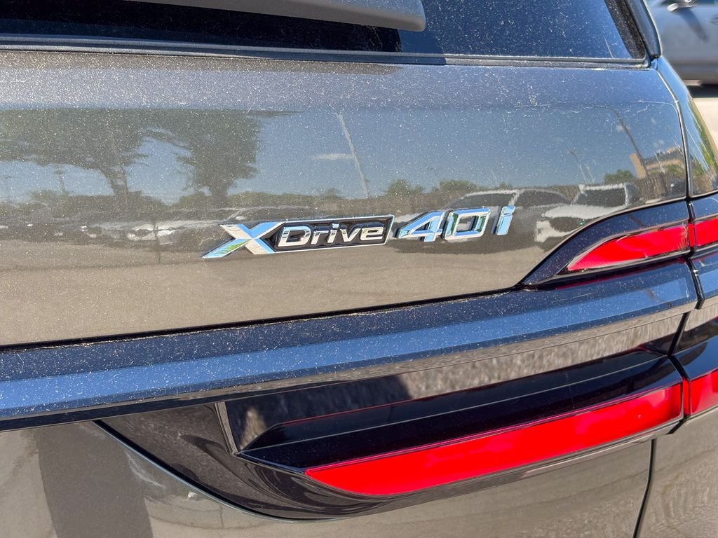 2027 BMW X7 xDrive40i