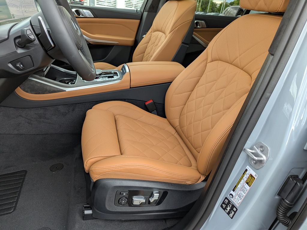 2027 BMW X7 xDrive40i