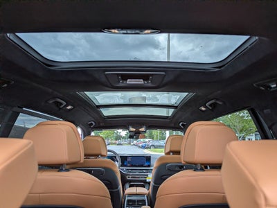 2027 BMW X7 xDrive40i