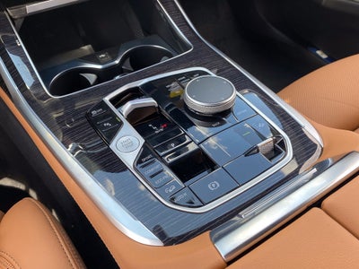 2027 BMW X7 xDrive40i