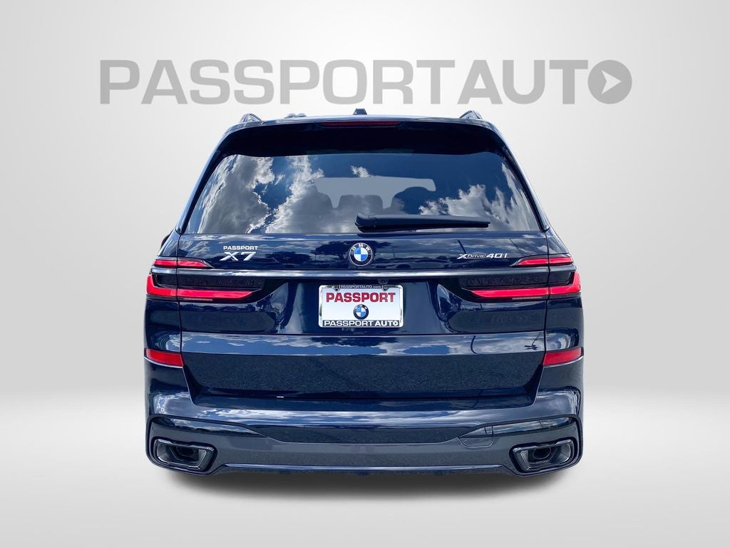 2027 BMW X7 xDrive40i