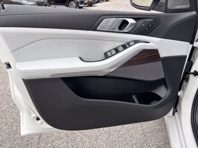 2027 BMW X7 xDrive40i