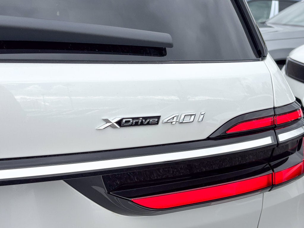 2027 BMW X7 xDrive40i