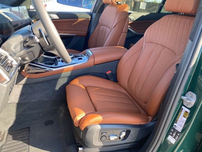 2027 BMW X7 xDrive40i