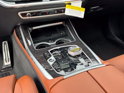 2027 BMW X7 xDrive40i