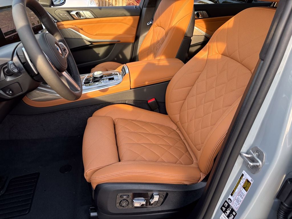 2027 BMW X7 xDrive40i