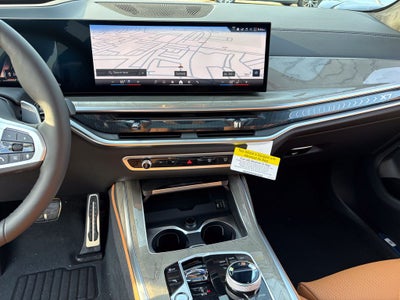 2027 BMW X7 xDrive40i