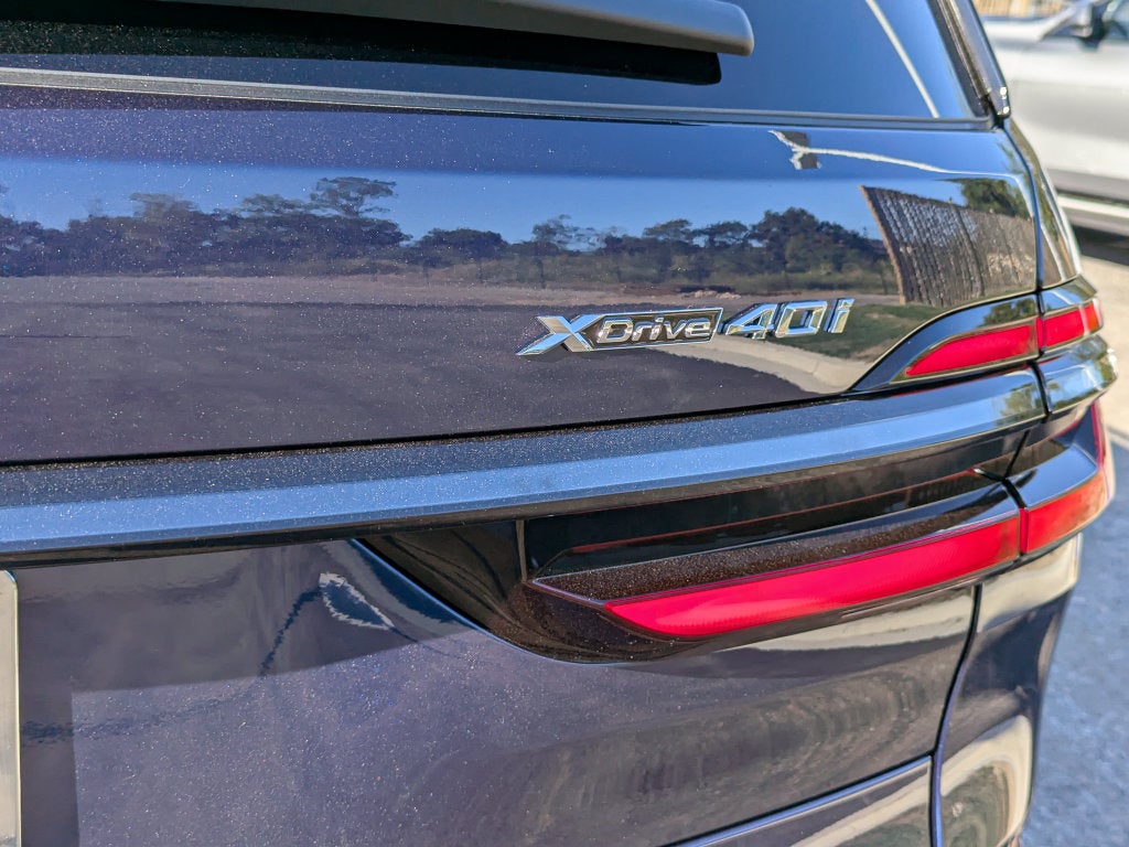 2027 BMW X7 xDrive40i