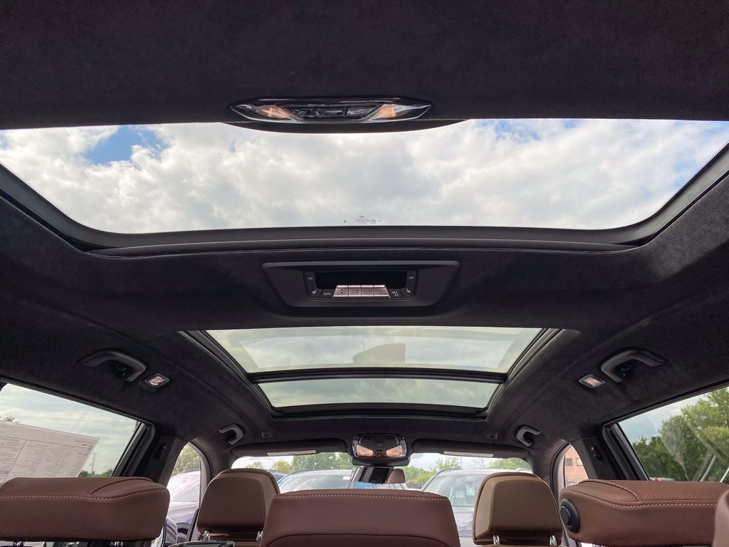 2027 BMW X7 xDrive40i