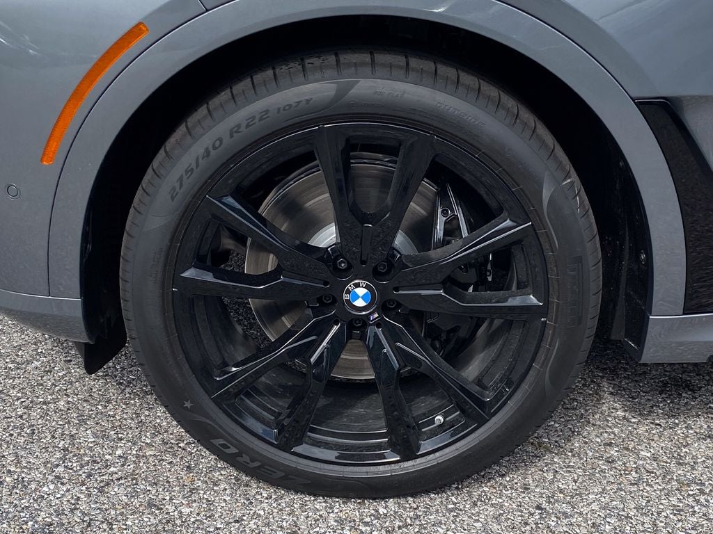 2027 BMW X7 xDrive40i