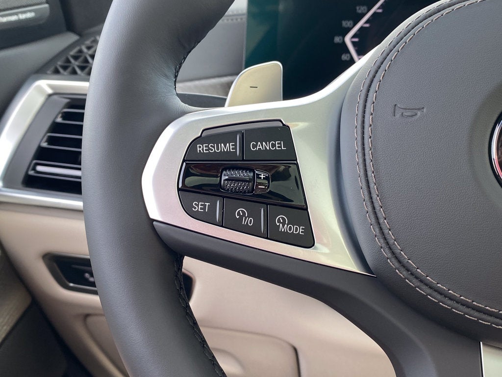 2027 BMW X7 xDrive40i