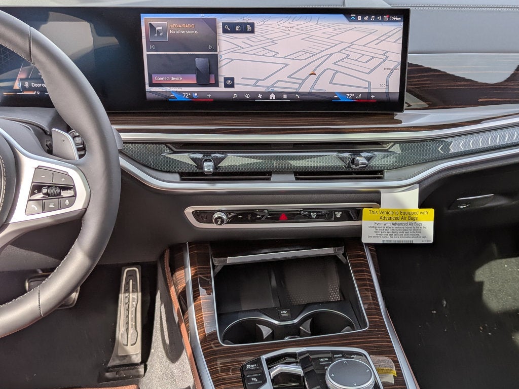 2027 BMW X7 xDrive40i