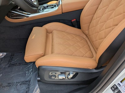 2027 BMW X7 xDrive40i