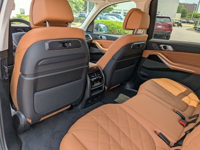 2027 BMW X7 xDrive40i