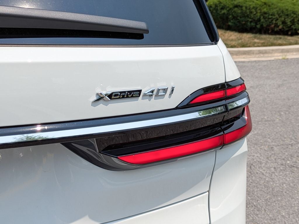2027 BMW X7 xDrive40i